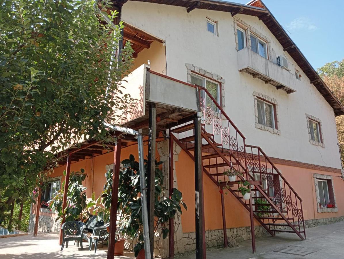Vila Mara 사라타몬테루 외부 사진